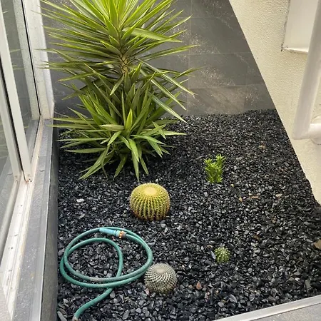 Sea View 2-bedroom Colony Club アパート *