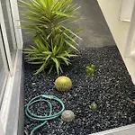 Sea View 2-bedroom Colony Club Διαμέρισμα *