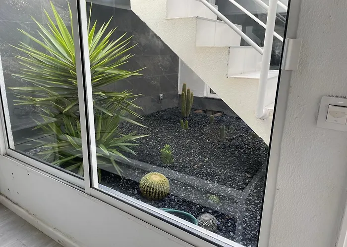 Sea View 2-bedroom Colony Club *