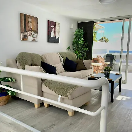 Sea View 2-bedroom Colony Club Puerto del Carmen